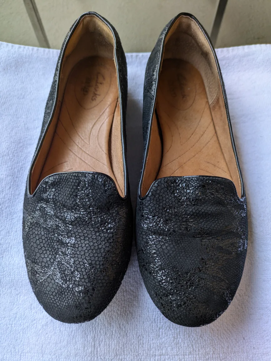 Clarks Indigo Black Slip-on Loafers thumbnail