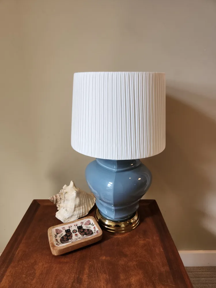 DOPAMINE DECOR 80'S Blue ginger pot lamp thumbnail