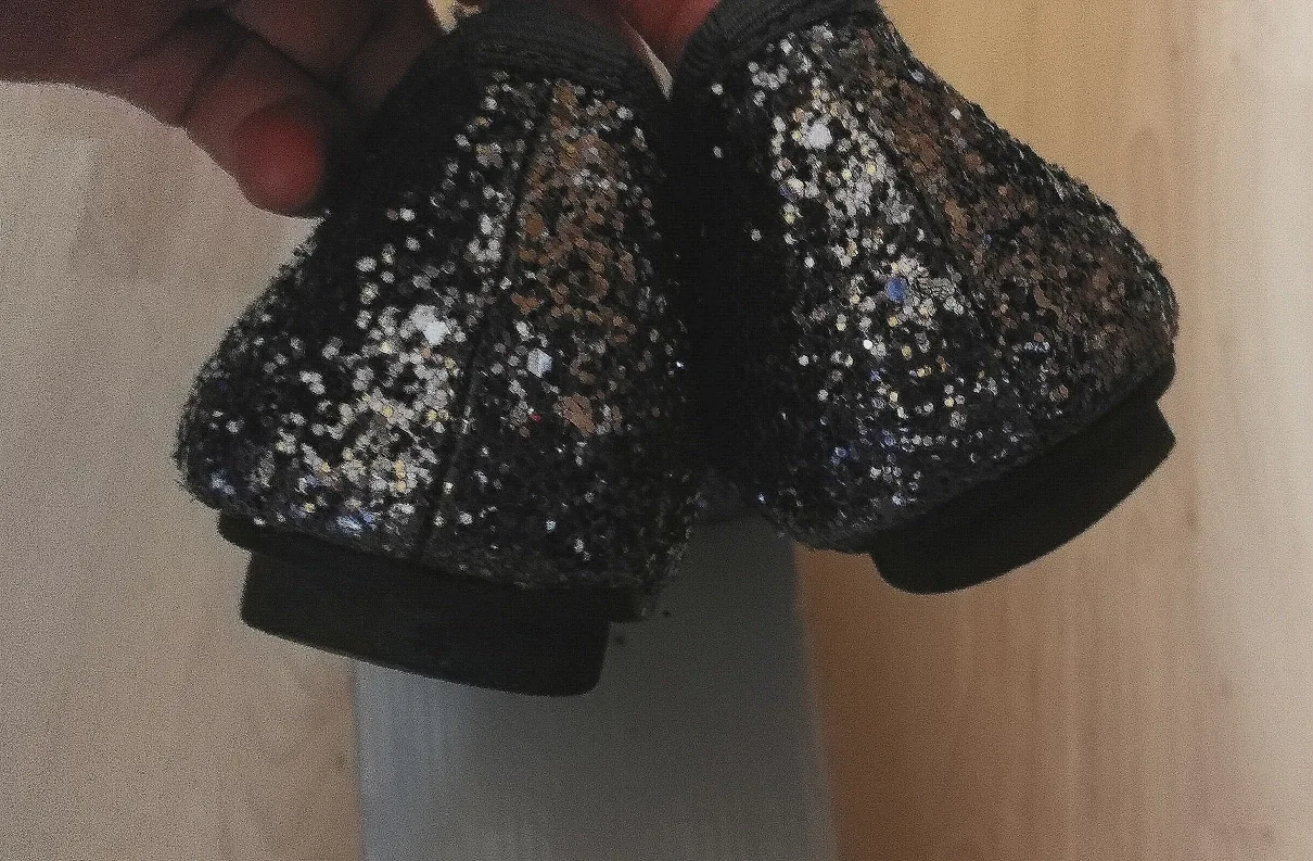 Sparkly Ballet Flats - Size 7 image indicator(5)
