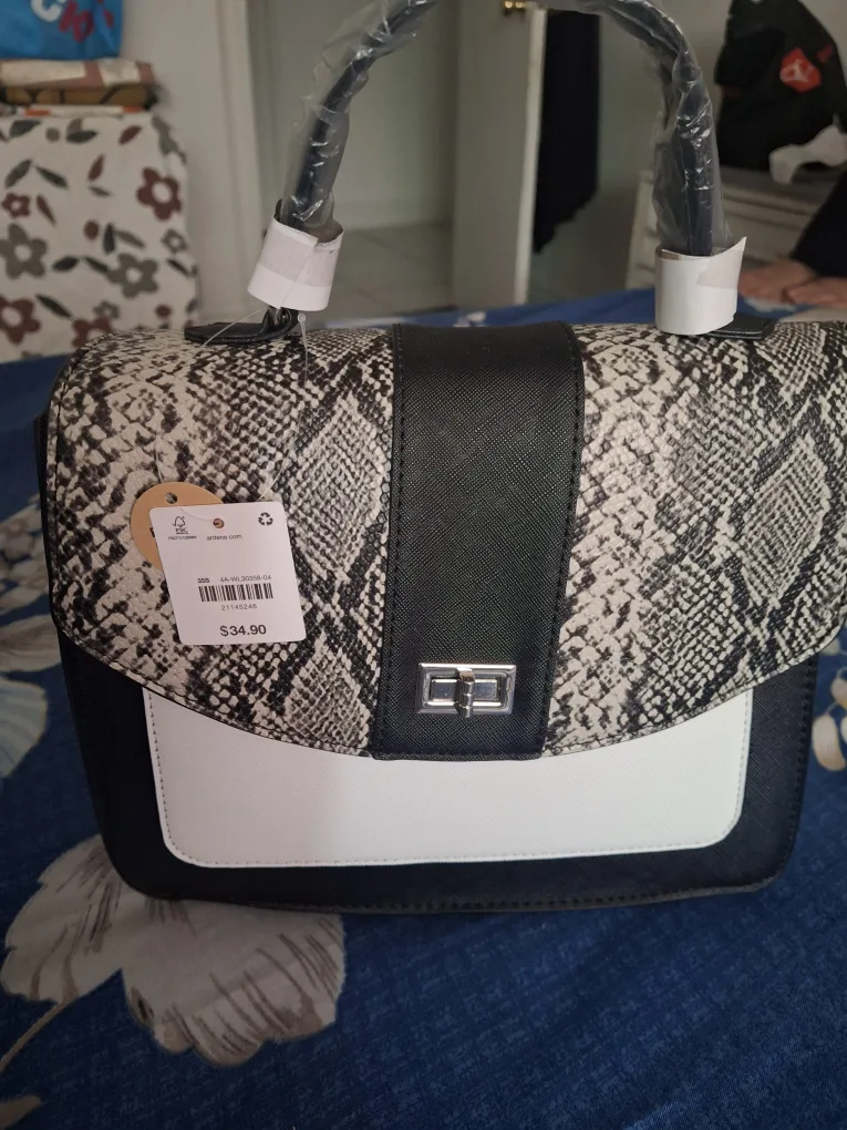 Ardene Faux Leather Square Tote Bag - New image indicator(5)