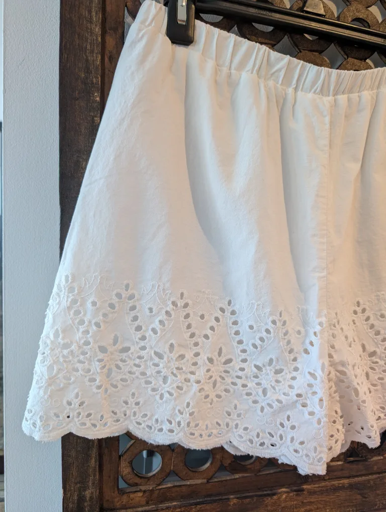 Buffalo David Bitton White Shorts image indicator(2)