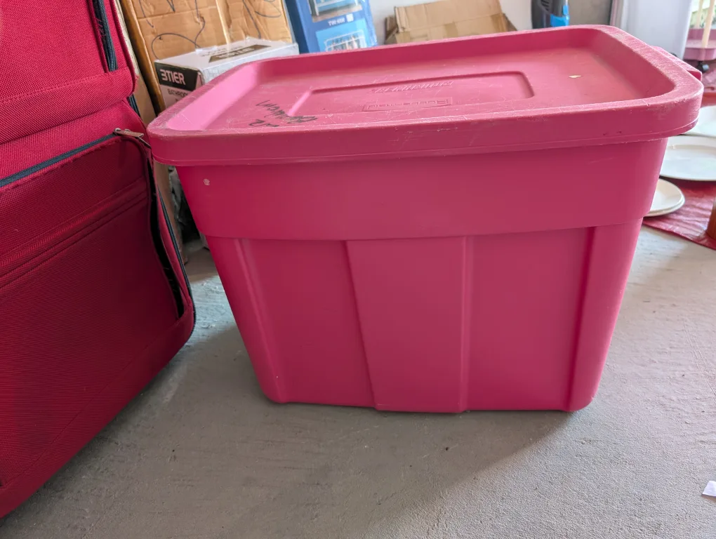 Garage sales  of Houseware Items image indicator(3)