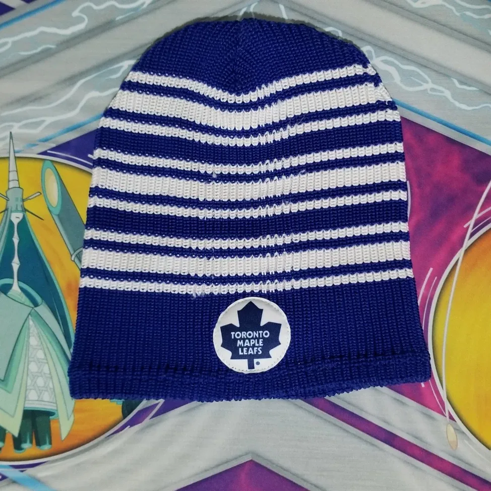 Toronto Maple Leafs Castrol Canadian Tire Toque thumbnail