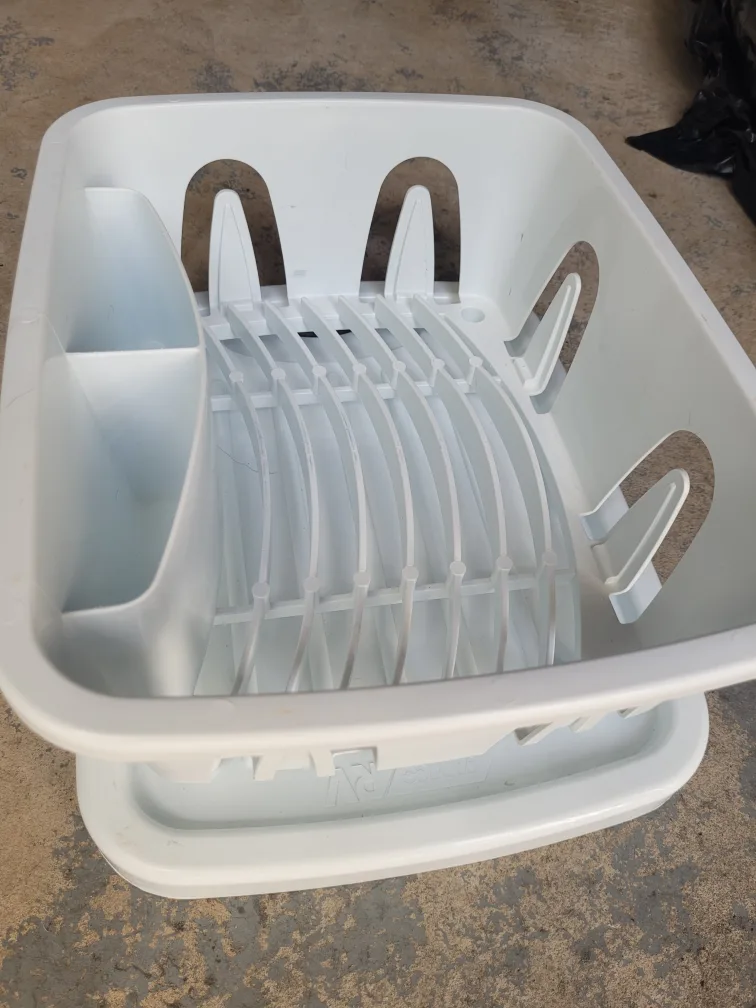 Camco RV White Dish Drainer image indicator(2)