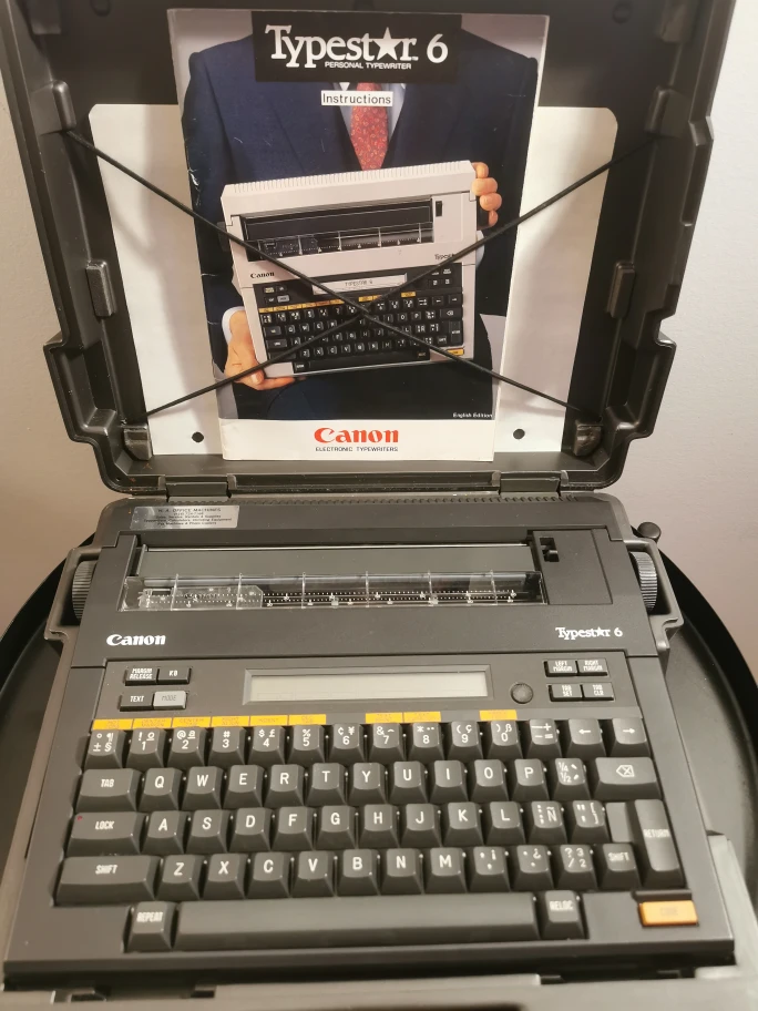 Vintage 1980 - Canon Typestar 6 - photo 2