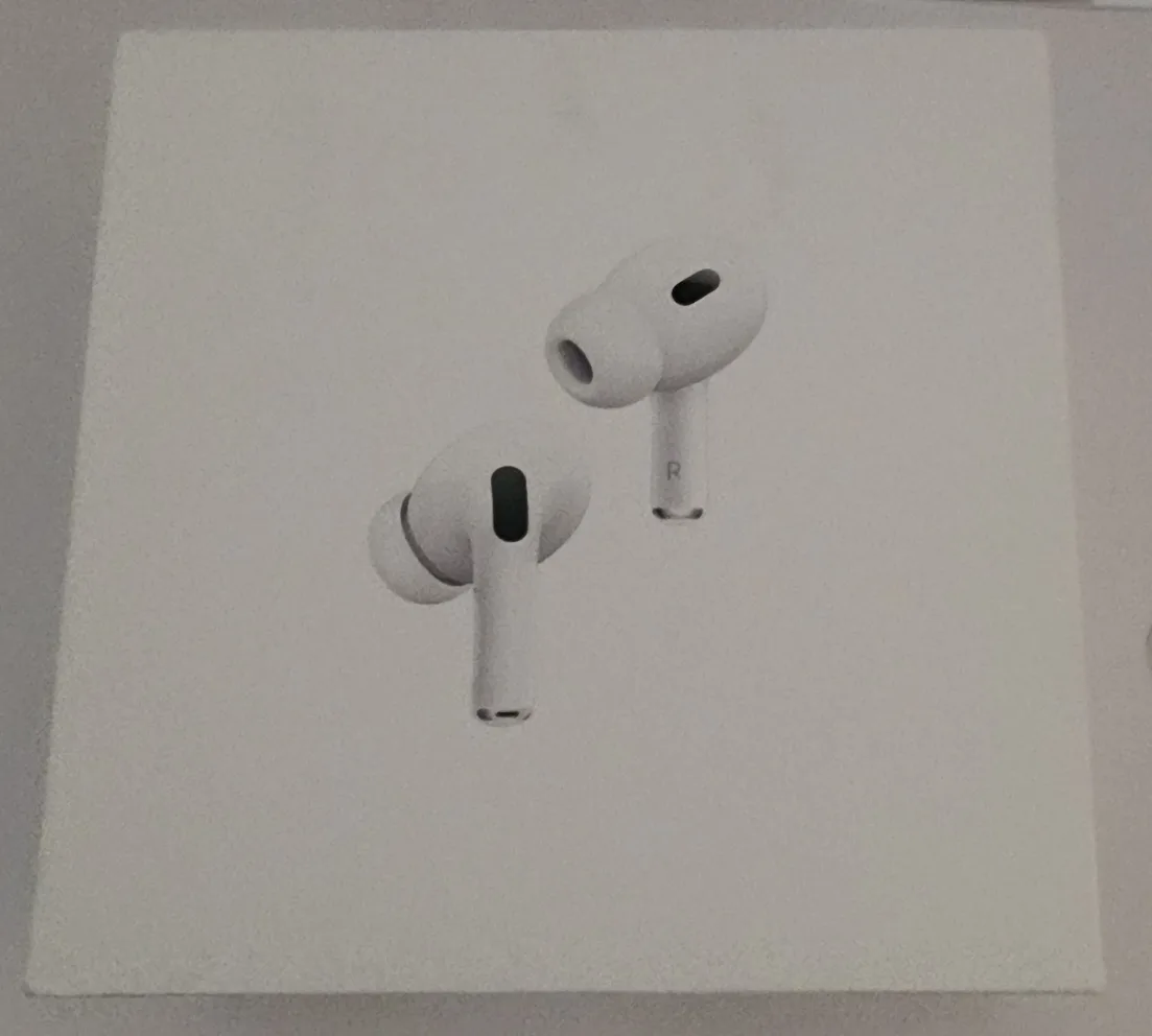 New Apple AirPods Pro (2nd generation) image indicator(3)