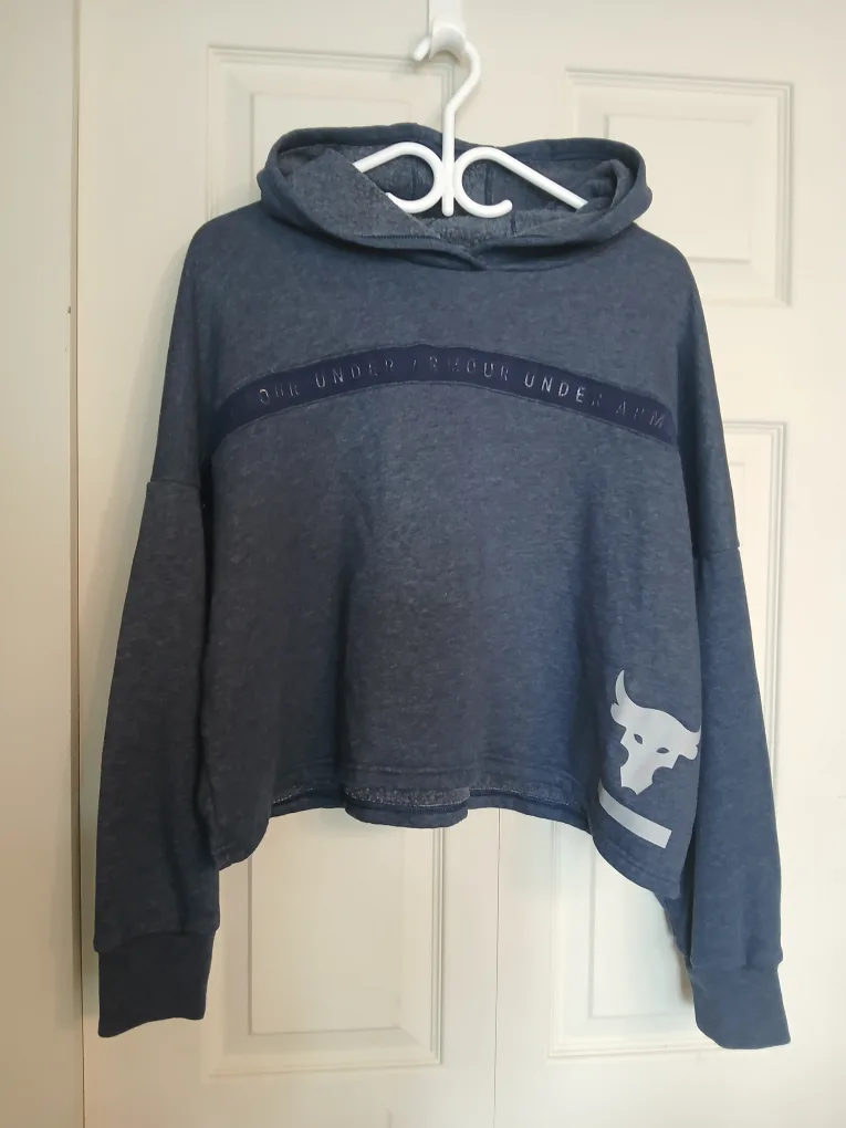 Under Armour navy blue hoodie, size large (L) image indicator(8)