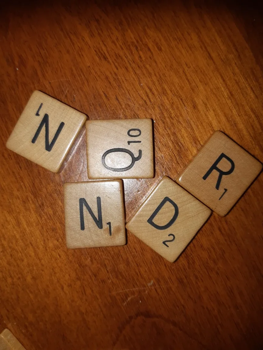 103 Scrabble Tiles only 🇨🇦 thumbnail