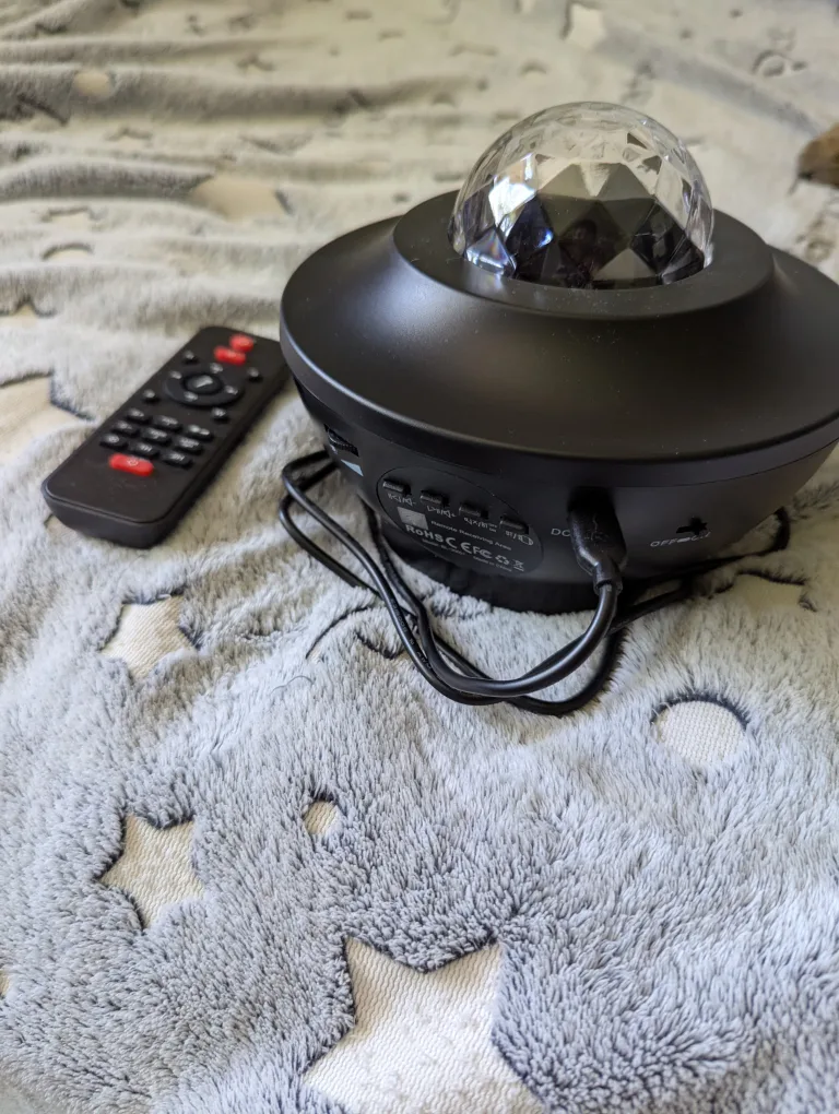 Star Projector with Remote CASH ONLY AS IS thumbnail