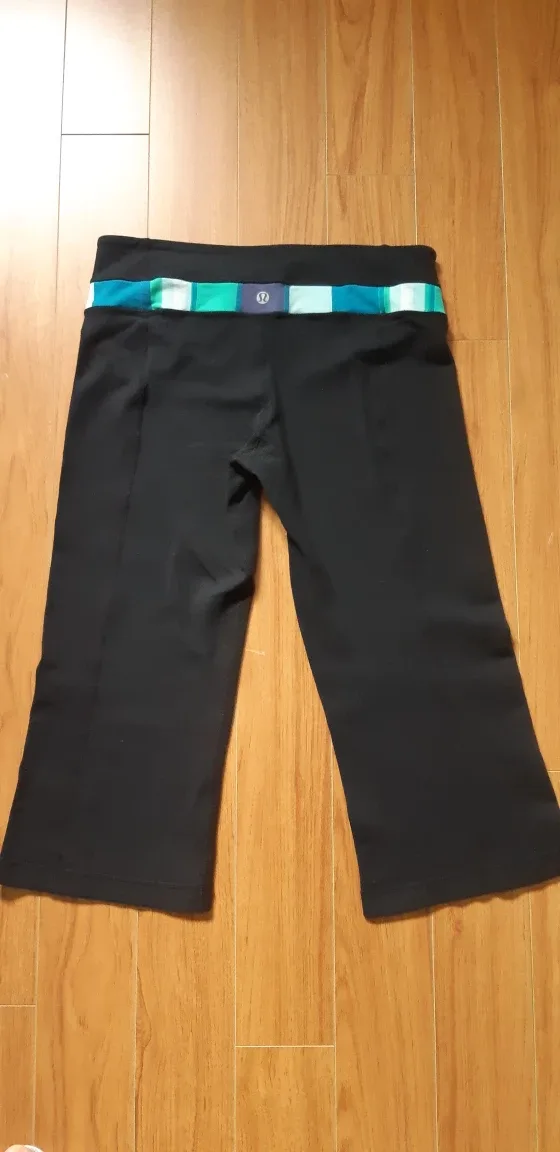 5pc. woman's clothing lot size L image indicator(5)