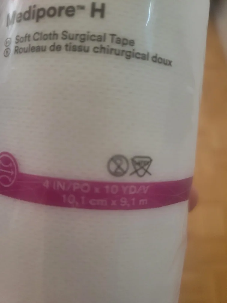 3M Medipore H Soft Cloth Surgical Tape 4in x 10yd image indicator(5)