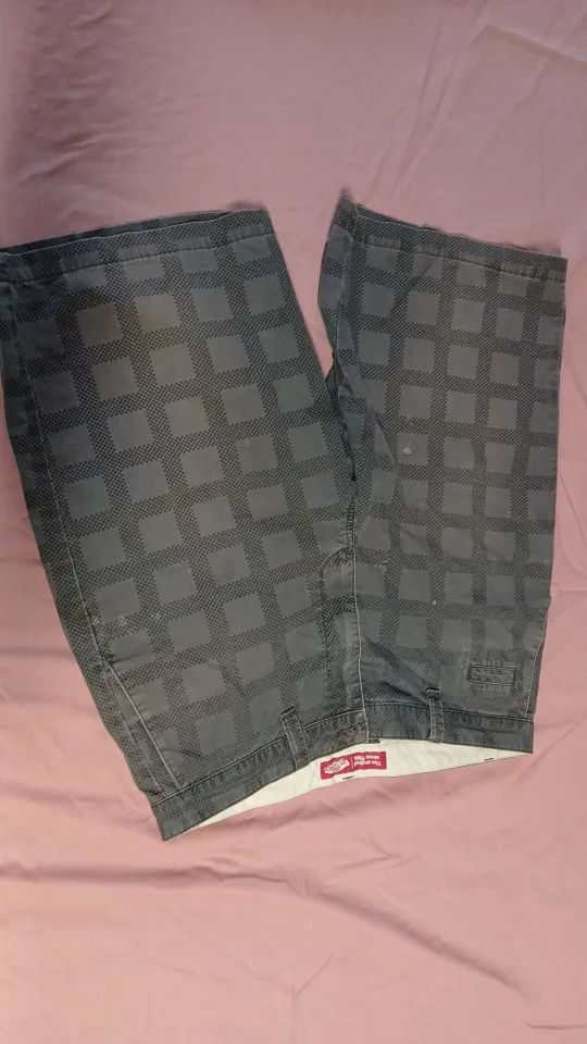 Vans Shorts Size 34 thumbnail