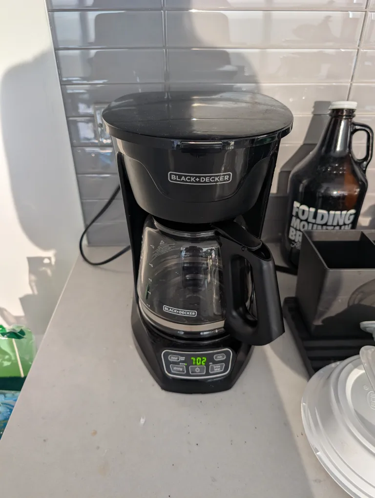 Black+Decker Coffee Maker thumbnail