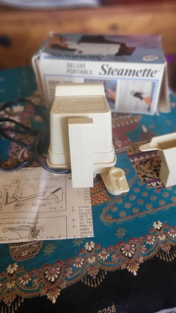 🇨🇦Deluxe Portable Steamette Steamer 🇨🇦 image indicator(2)