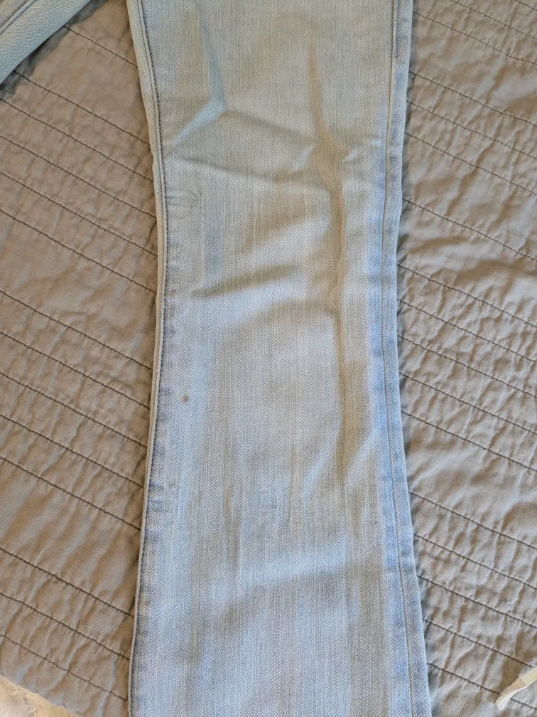 Rock & Republic Vintage Jeans image indicator(3)