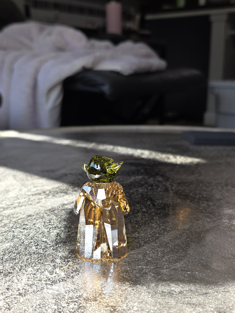 Swarovski Star Wars Yoda Figurine - photo 4