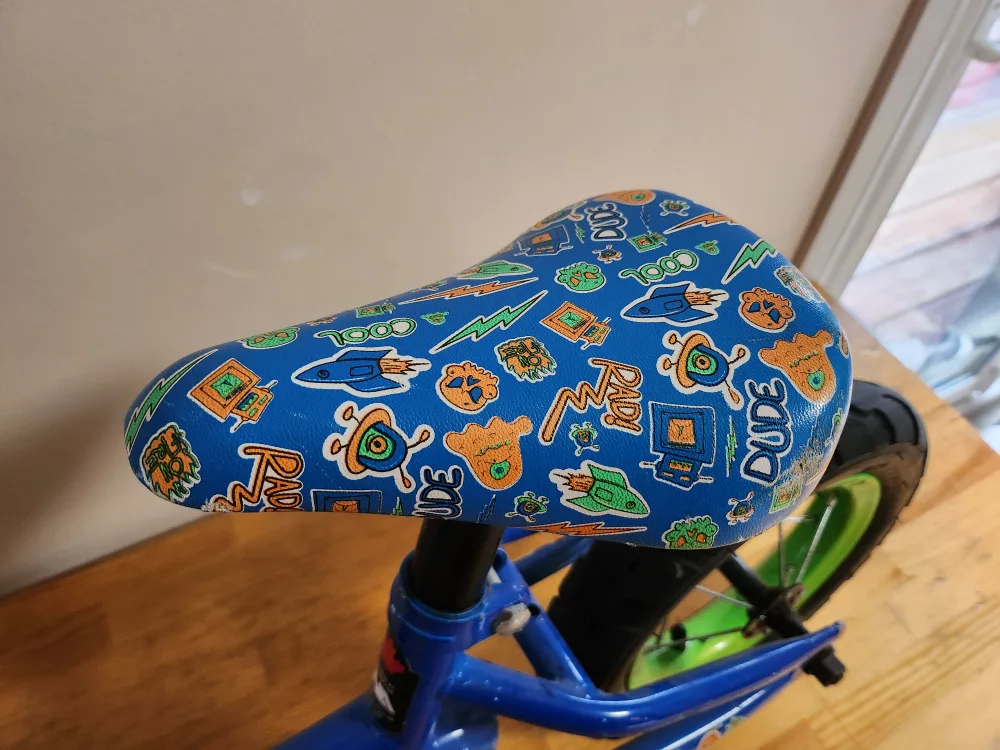Nakamura Kids Push Bike - Blue & Green image indicator(3)