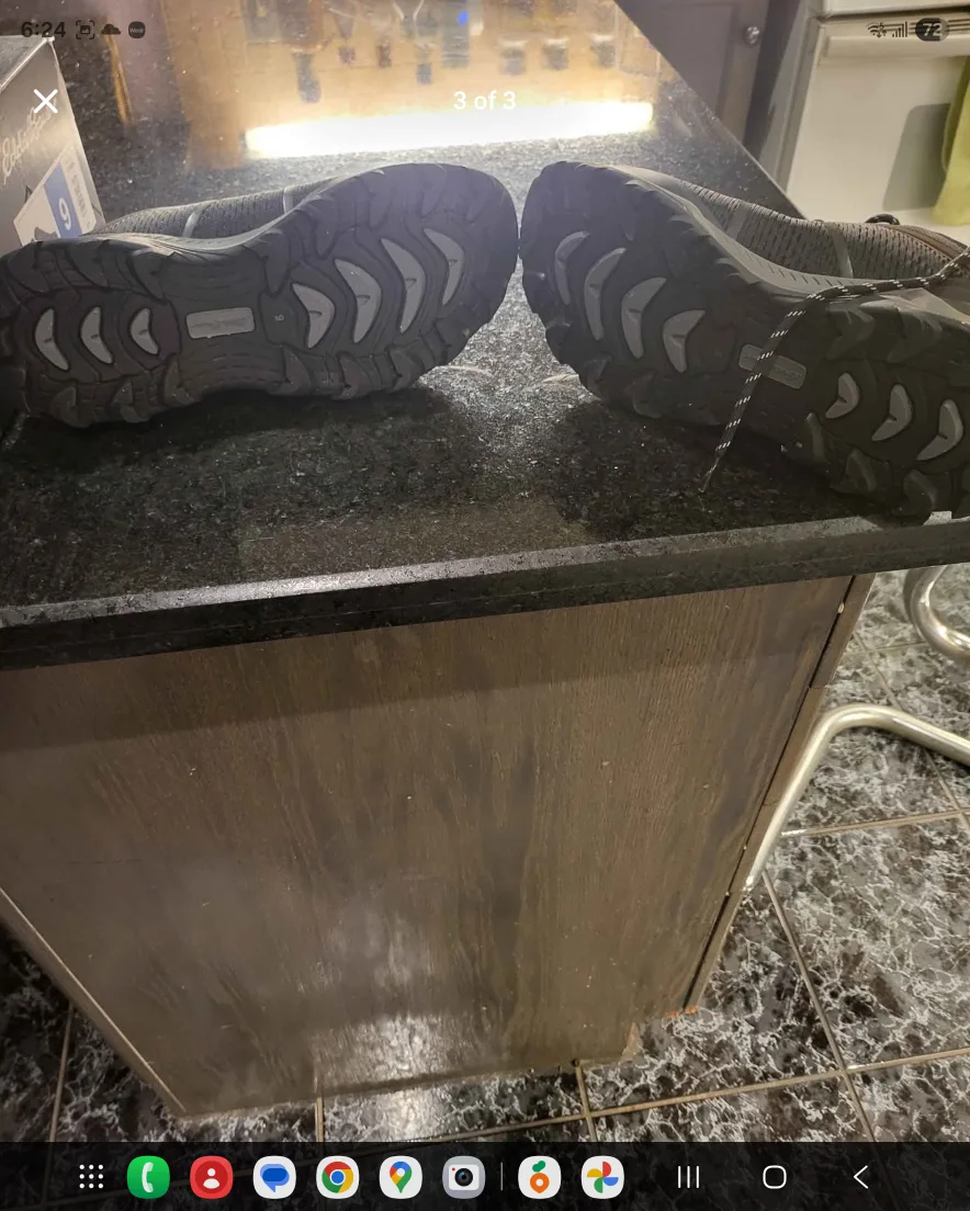 Eddie Bauer Hiking Shoes - Men's Size 9 image indicator(3)