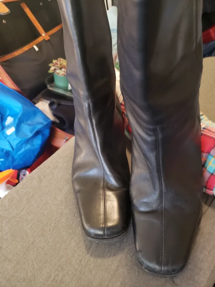Black Leather Ankle Boots thumbnail