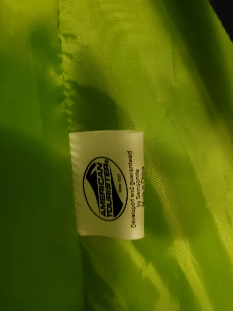 American Tourister/ Samsonite Teal Suitcase image indicator(6)