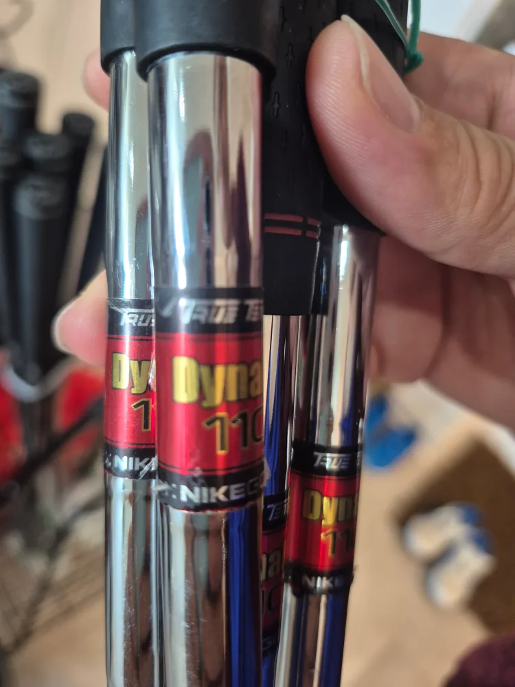 Nike Golf Iron Set - 8-P image indicator(7)