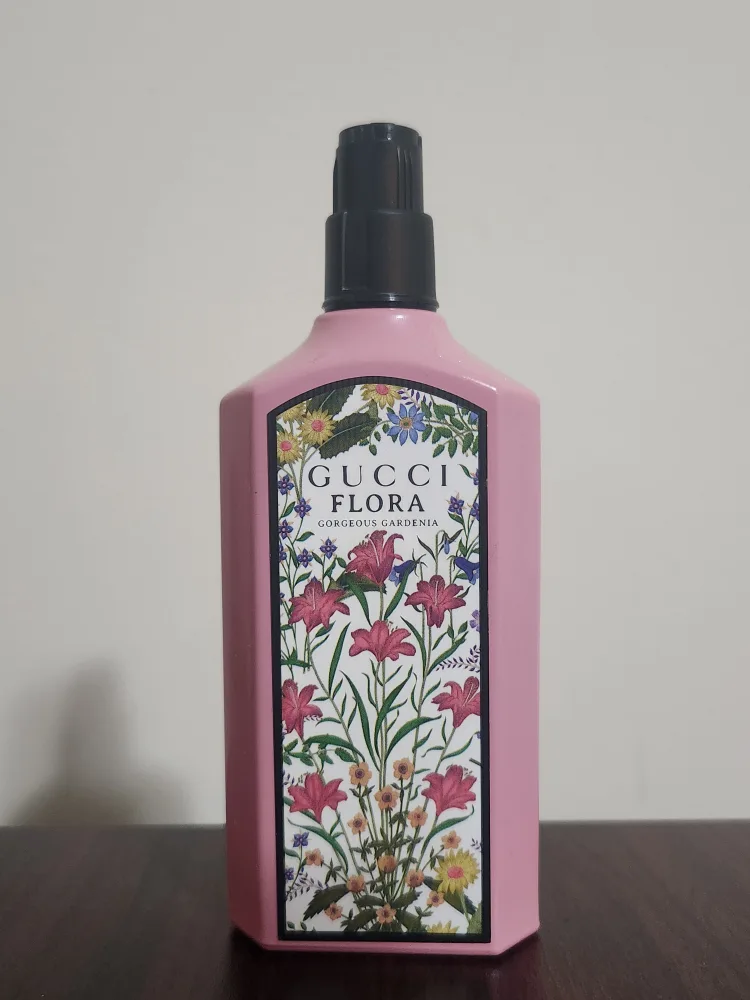 Gucci Flora Gorgeous Gardenia Body Lotion thumbnail