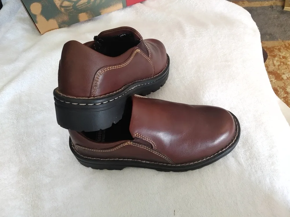JB Goodhue Women's Brown Leather Safety Shoes - Size 8 - NEW thumbnail