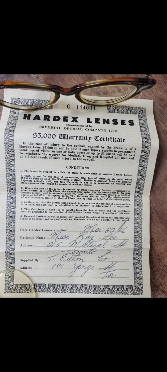 Vintage Eyeglasses & 1966 Document 🇨🇦 image indicator(2)