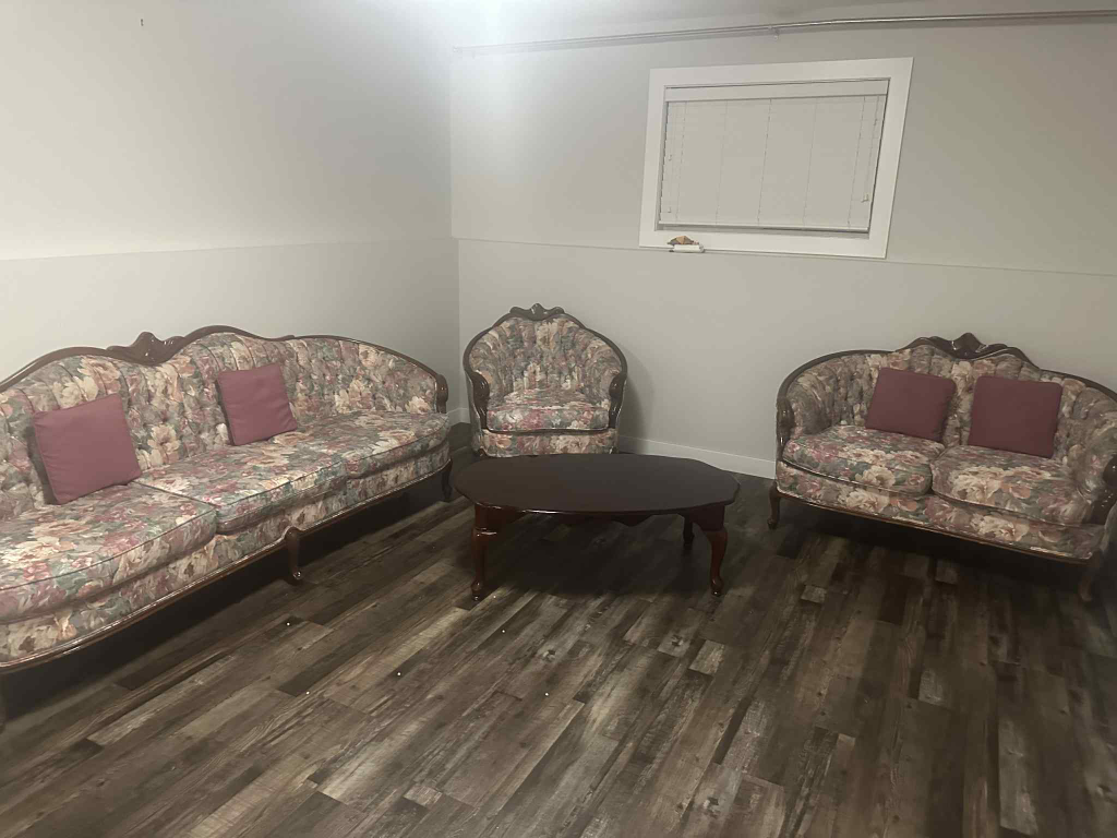 Floral Sofa, Loveseat & Chair Set - photo 2
