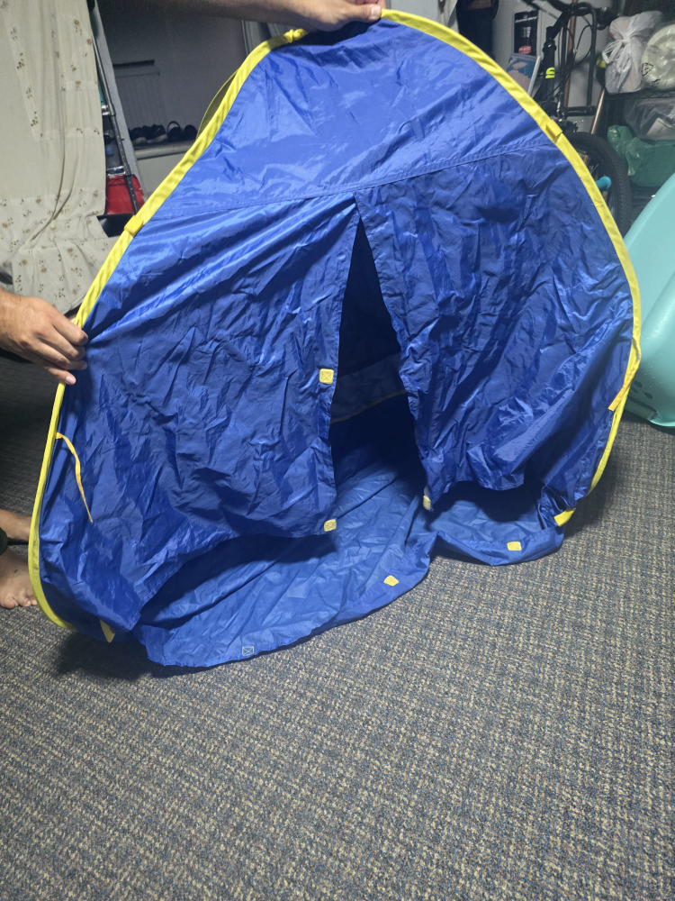 Kids Folding Beach Pop-up Tent