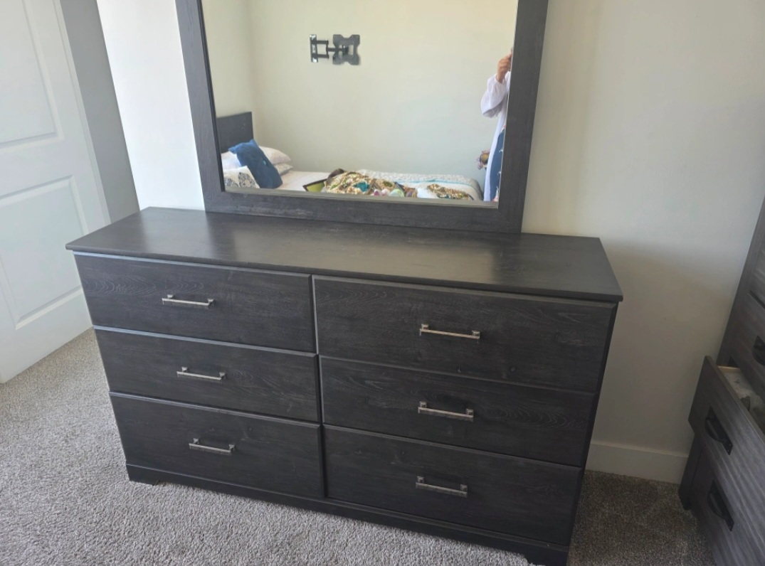 Grey 6-Drawer Dresser with Mirror - photo 2