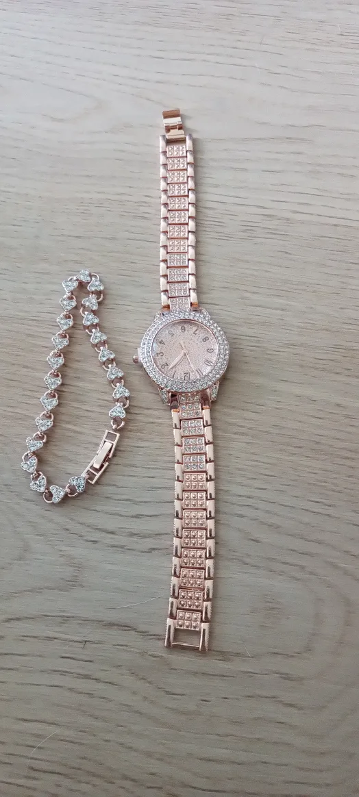 New Rose Gold Watch & Bracelet a set $35 thumbnail