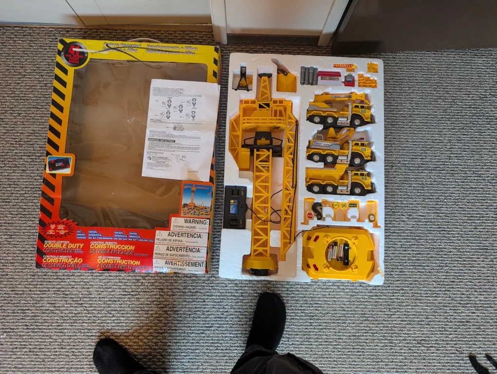 Remote Control Double Duty Construction Crane image indicator(8)