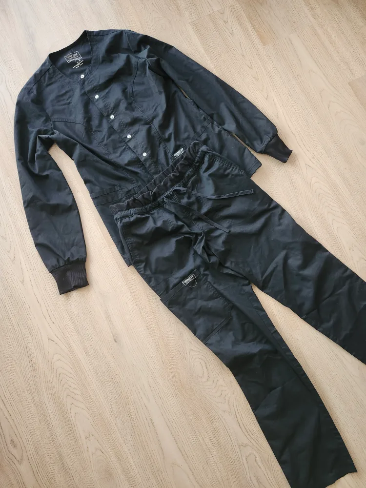 Grey's Anatomy Black Scrub Set thumbnail