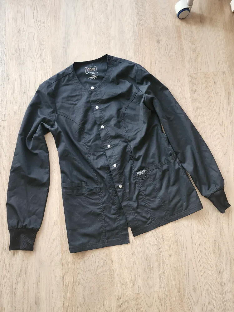 Grey's Anatomy Black Scrub Set image indicator(2)