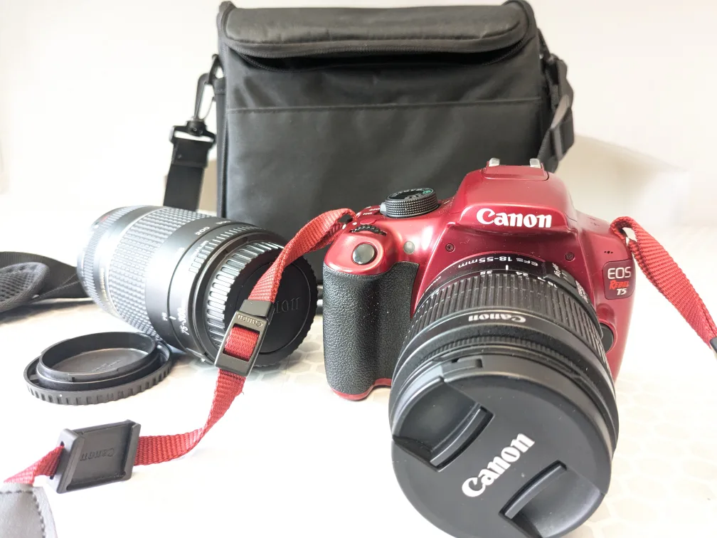 Canon EOS Rebel T5 Red with 2 Lenses & Bag thumbnail