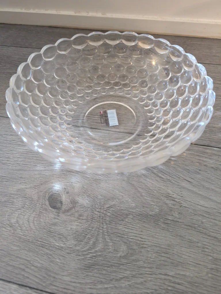 Clear Glass Serving Bowl thumbnail