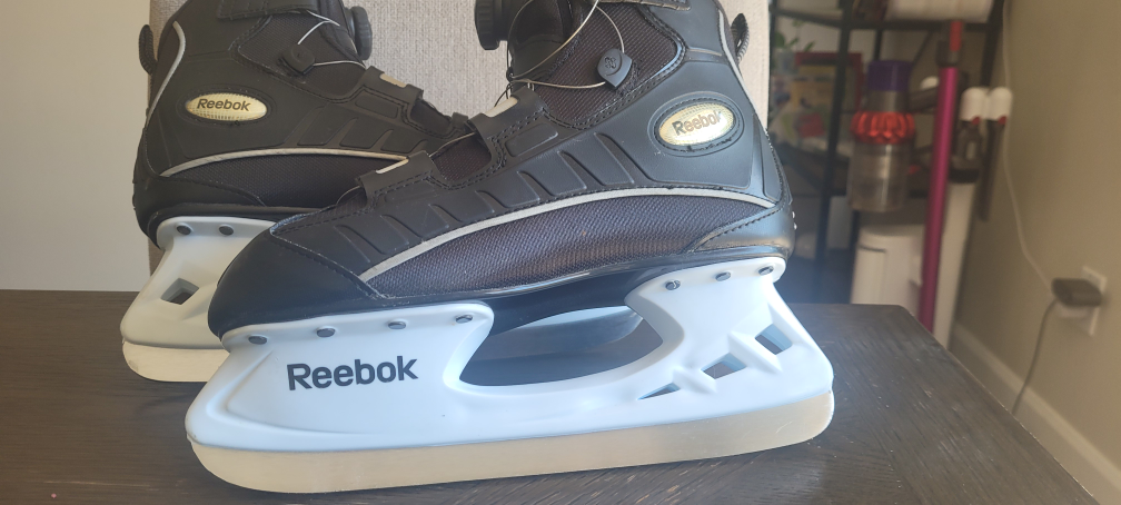 Reebok Hockey Skates kids size 6
