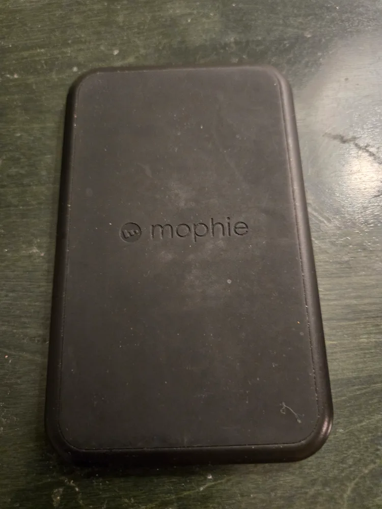 Mophie Wireless Charging Pad thumbnail