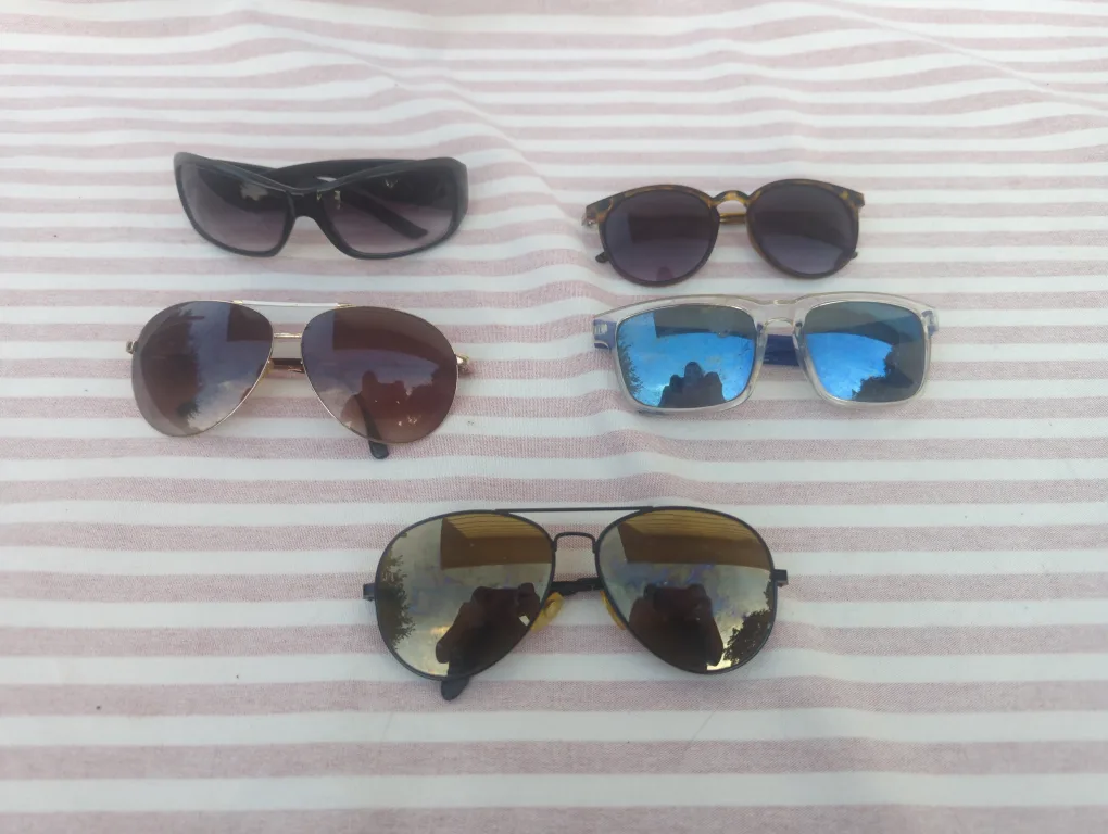 Sunglasses Bundle - Steve Madden Aviators Included thumbnail
