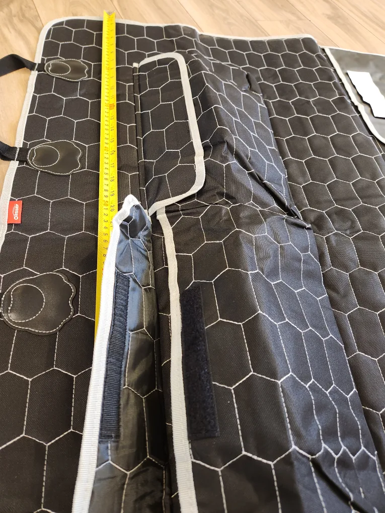 NEW  SUV CARGO LINER FOR DOGS. LARGE image indicator(6)