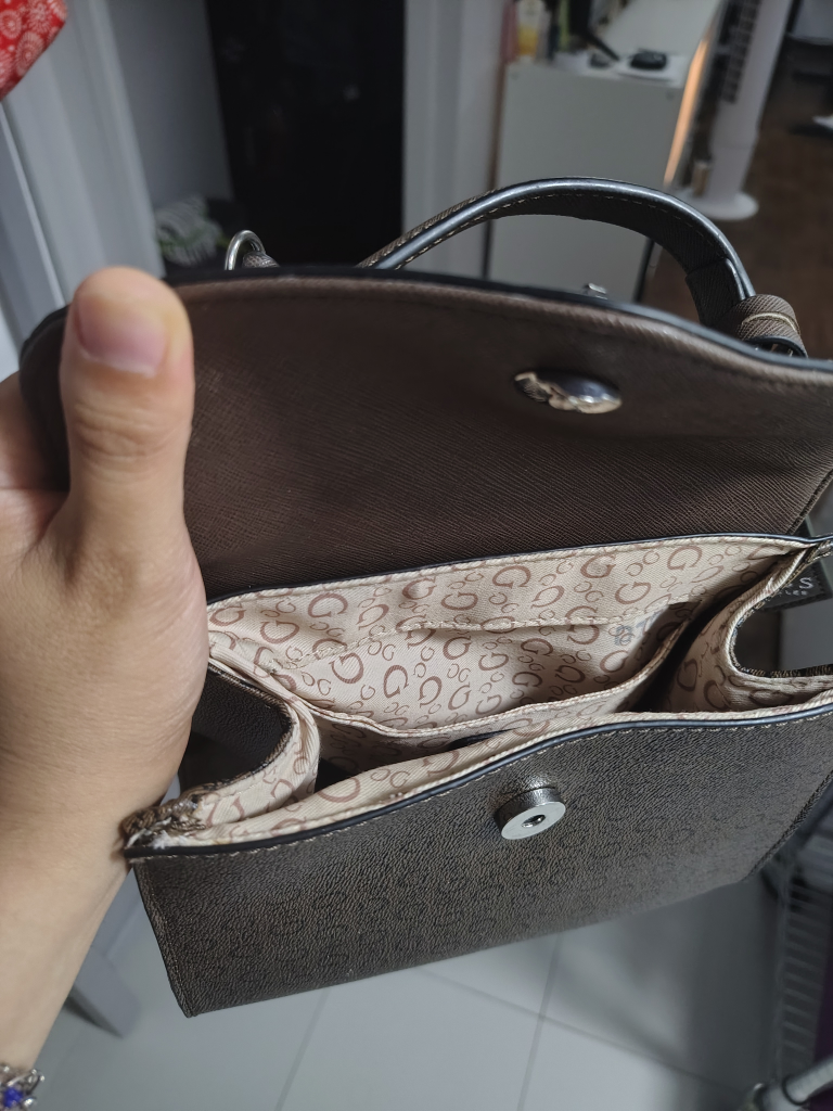Guess Brown Patterned Satchel - photo 4