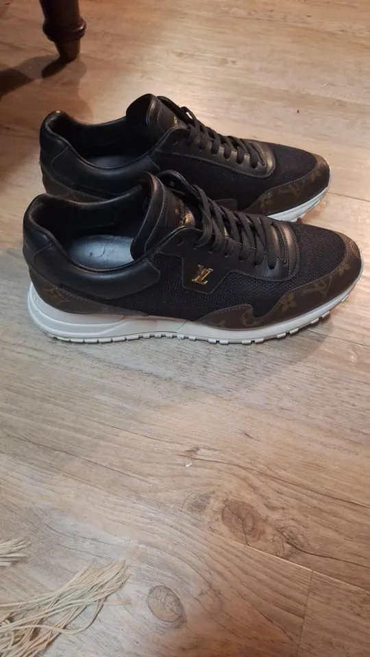 Louis Vuitton Black Sneakers thumbnail
