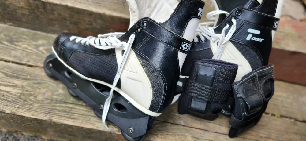 Tacks Inline Roller Skates Size 13.🇨🇦 image indicator(3)
