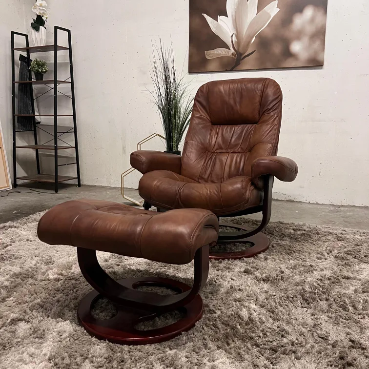 Lane furniture recliner and ottoman. recliner chair. Delivery thumbnail