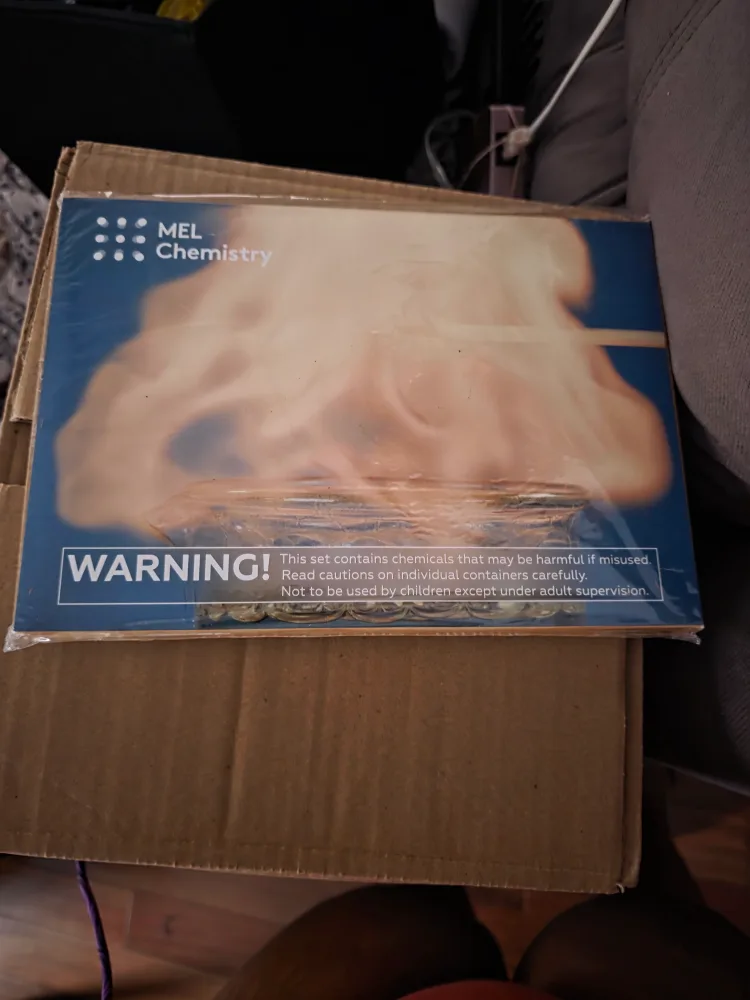 MEL Chemistry Set - New in Box thumbnail