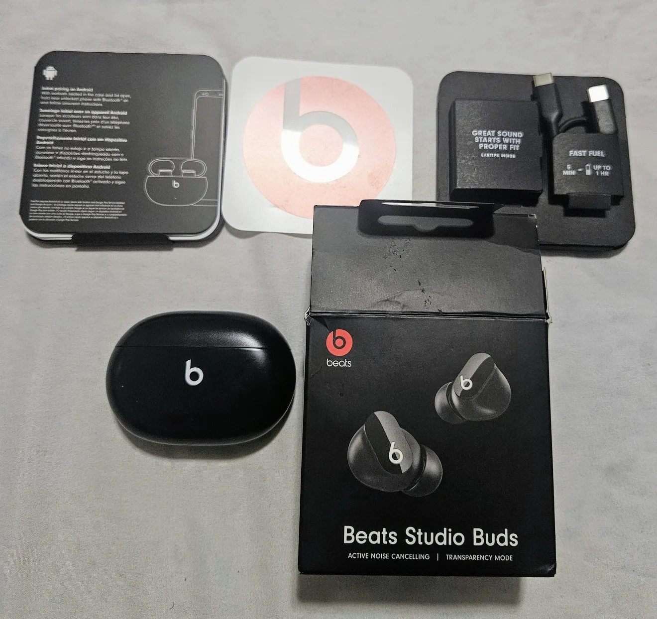 Beats Studio Buds - Active Noise Cancelling thumbnail