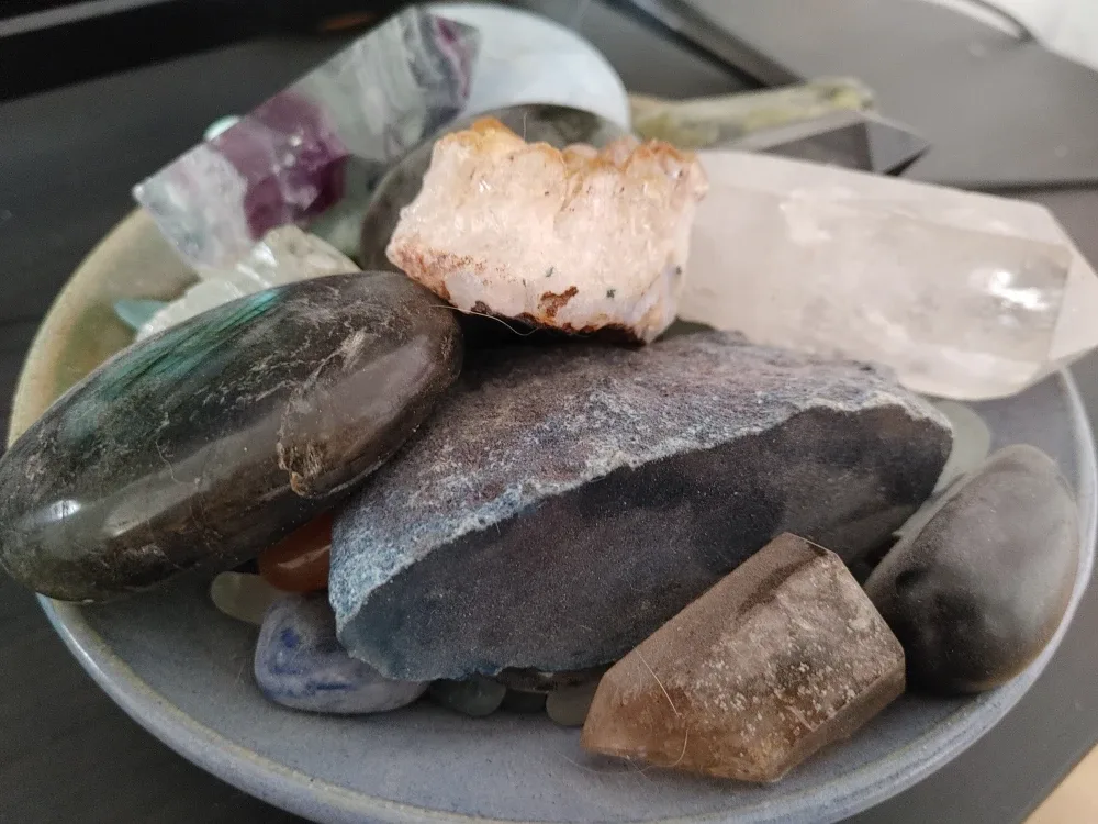 Assorted Crystals image indicator(3)