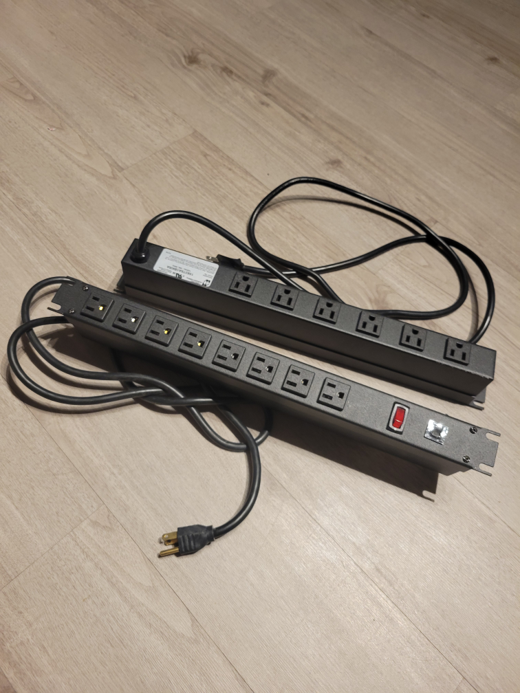 Hammond Relocatable Power Tap