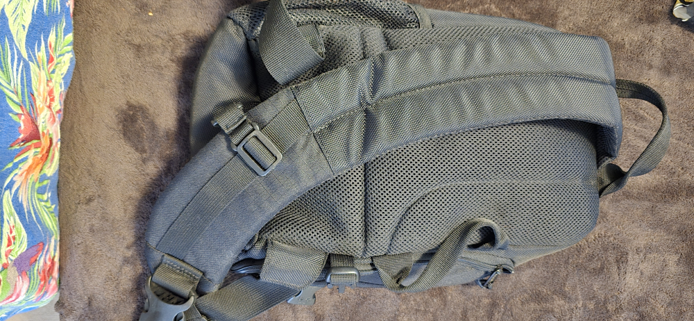 Canon Camera Backpack - Black - photo 2